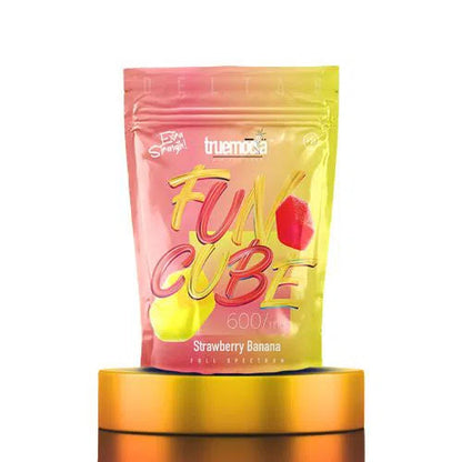Truemoola Delta 8 Vegan Cube Gummies 600mg-Truemoola-Strawberry Banana-NYC Glass